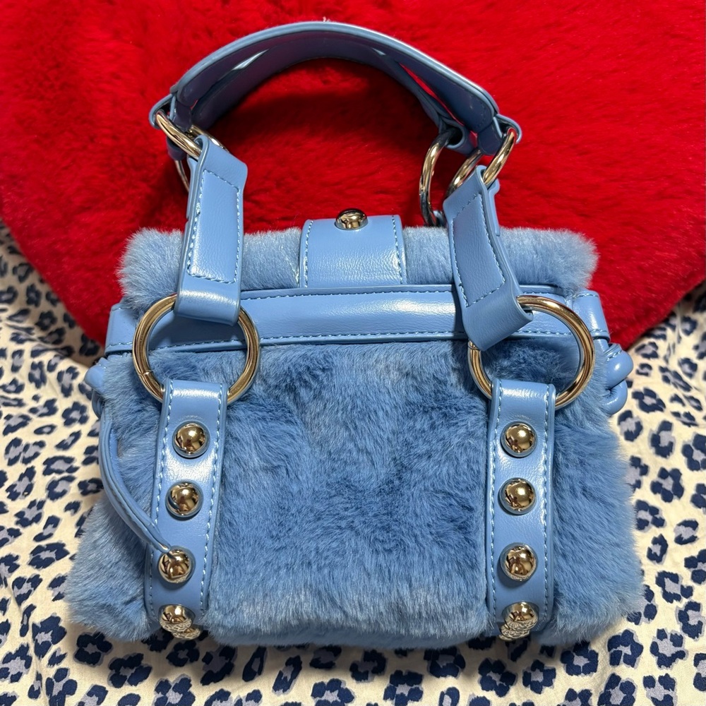 Dolls Kill x Bratz Faux Fur Handbag - Picture 5 of 5